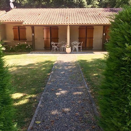 Bungalows Les Thuyas Eugenie-les-Bains Extérieur photo