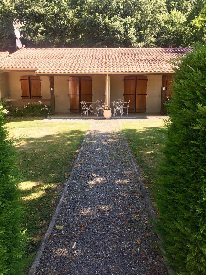 Bungalows Les Thuyas Eugenie-les-Bains Extérieur photo